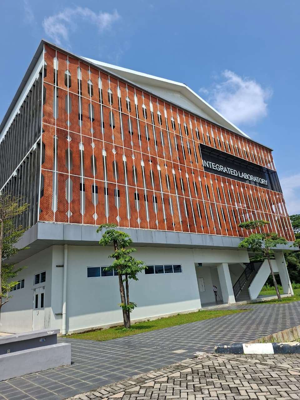 Laboratorium Analytical and Chemical (ACL)